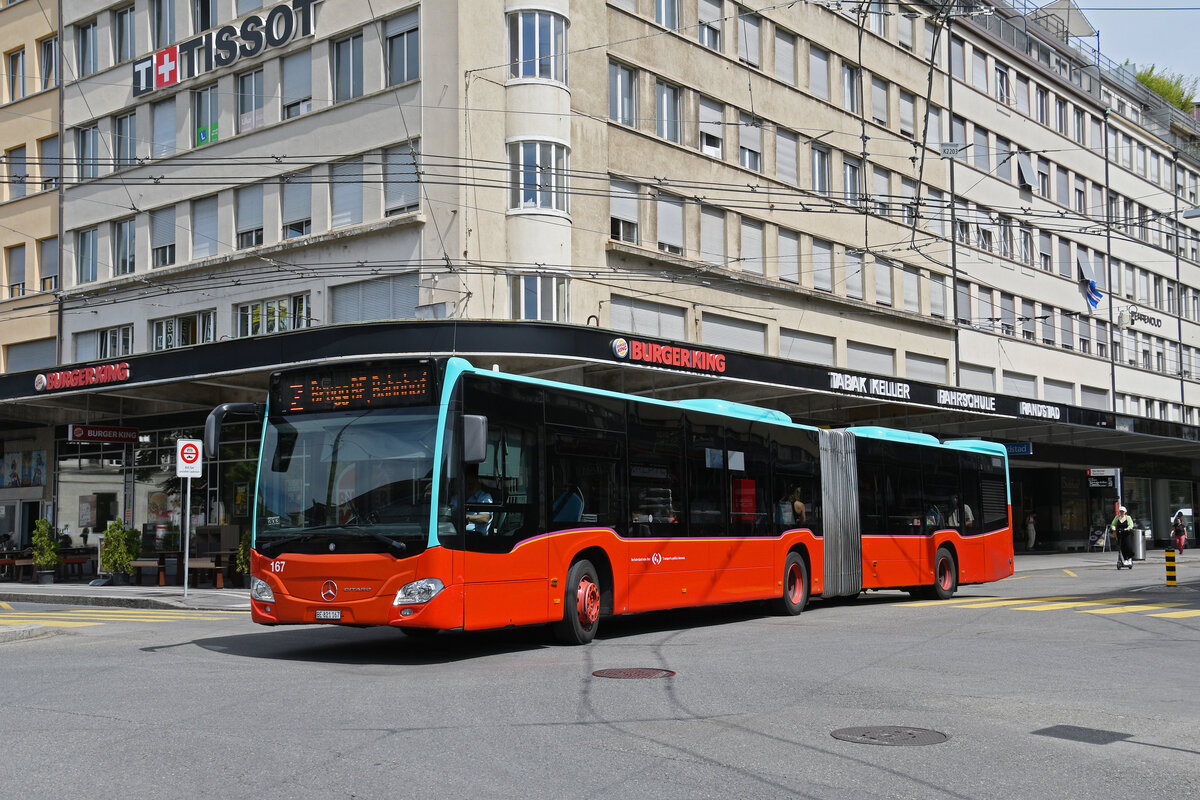Mercedes Citaro 167, auf der Linie 2, f�hrt am 08.06.2026 zur Haltestelle beim Bahnhof Biel.