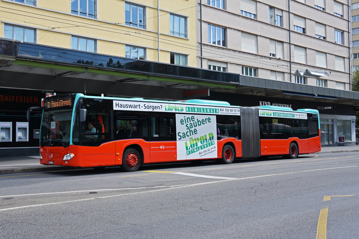 Mercedes Citaro 170, auf der Linie 2, bedient am 09.09.2022 die Haltestelle beim Bahnhof Biel.