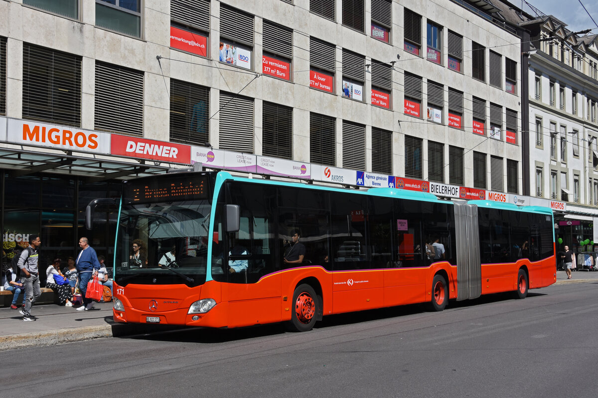 Mercedes Citaro 171, auf der Linie 2, bedient die Haltestelle beim Guisanplatz. Die Aufnahme stammt vom 09.09.2022.
