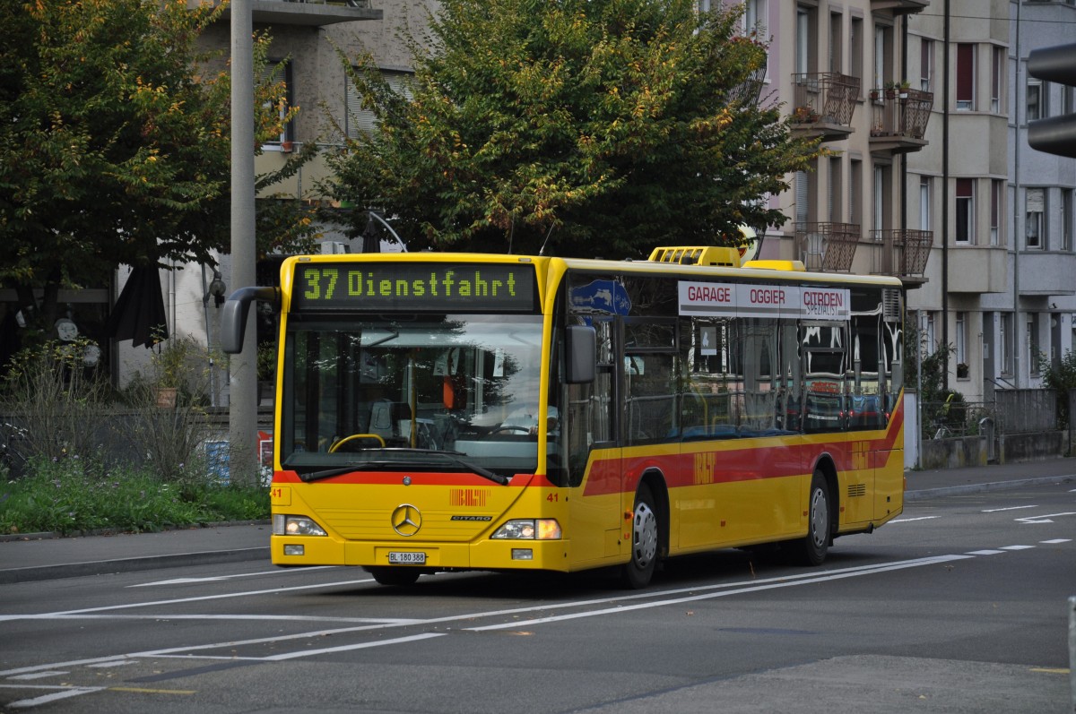 Mercedes Citaro 41 auf der Linie 37 als Dienstfahrt unterwegs beim Leimgrubenweg. Die Aufnahme stammt vom 14.10.2014.