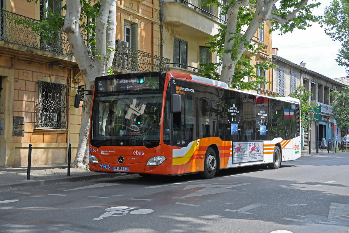 Mercedes Citaro 537, auf der Linie 6, ist am 13.05.2024 in Aix-en Provence unterwegs.