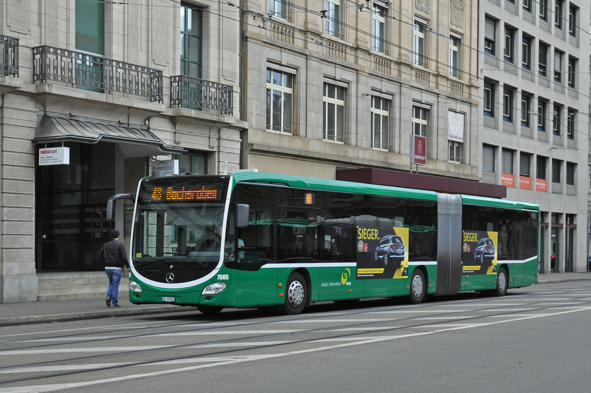 Mercedes Citaro 7005, auf der Linie 48 fährt zur Haltestelle Schützenhaus. Die Aufnahme stammt vom 12.04.2016.