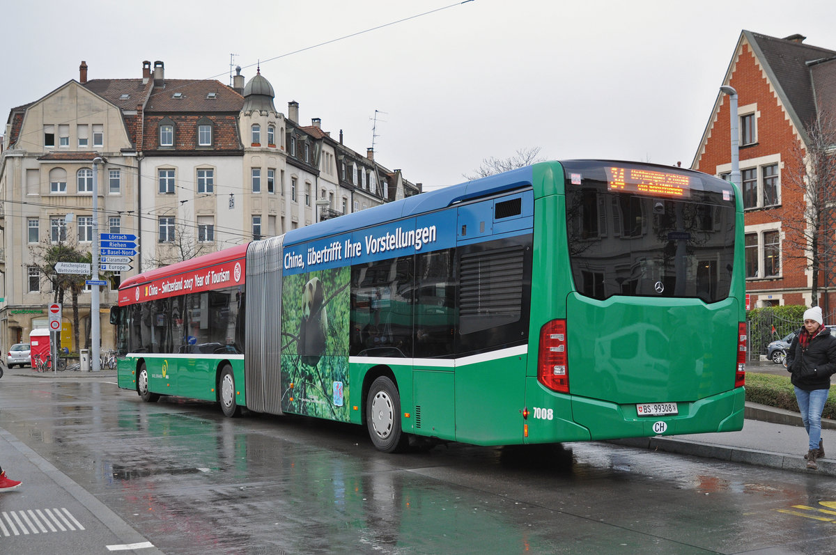 Mercedes Citaro 7008, auf der Linie 34 bedient die Haltestelle Wettsteinplatz. Die Aufnahme stammt vom 19.01.2018.