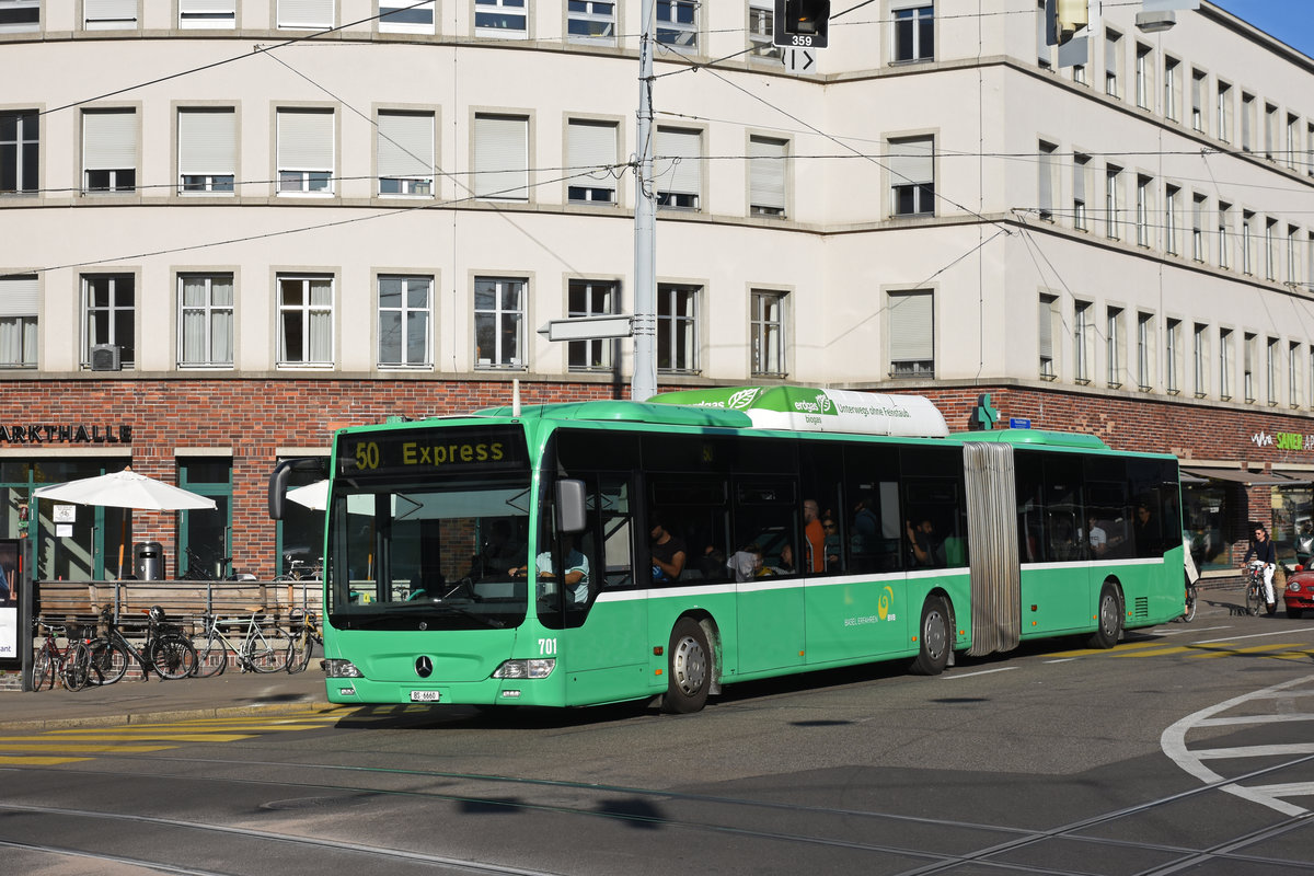 Mercedes Citaro 701, auf der Linie 50, fährt ohne Halt zum Euro Airport Basel Mulhouse. Die Aufnahme stammt vom 20.09.2019.