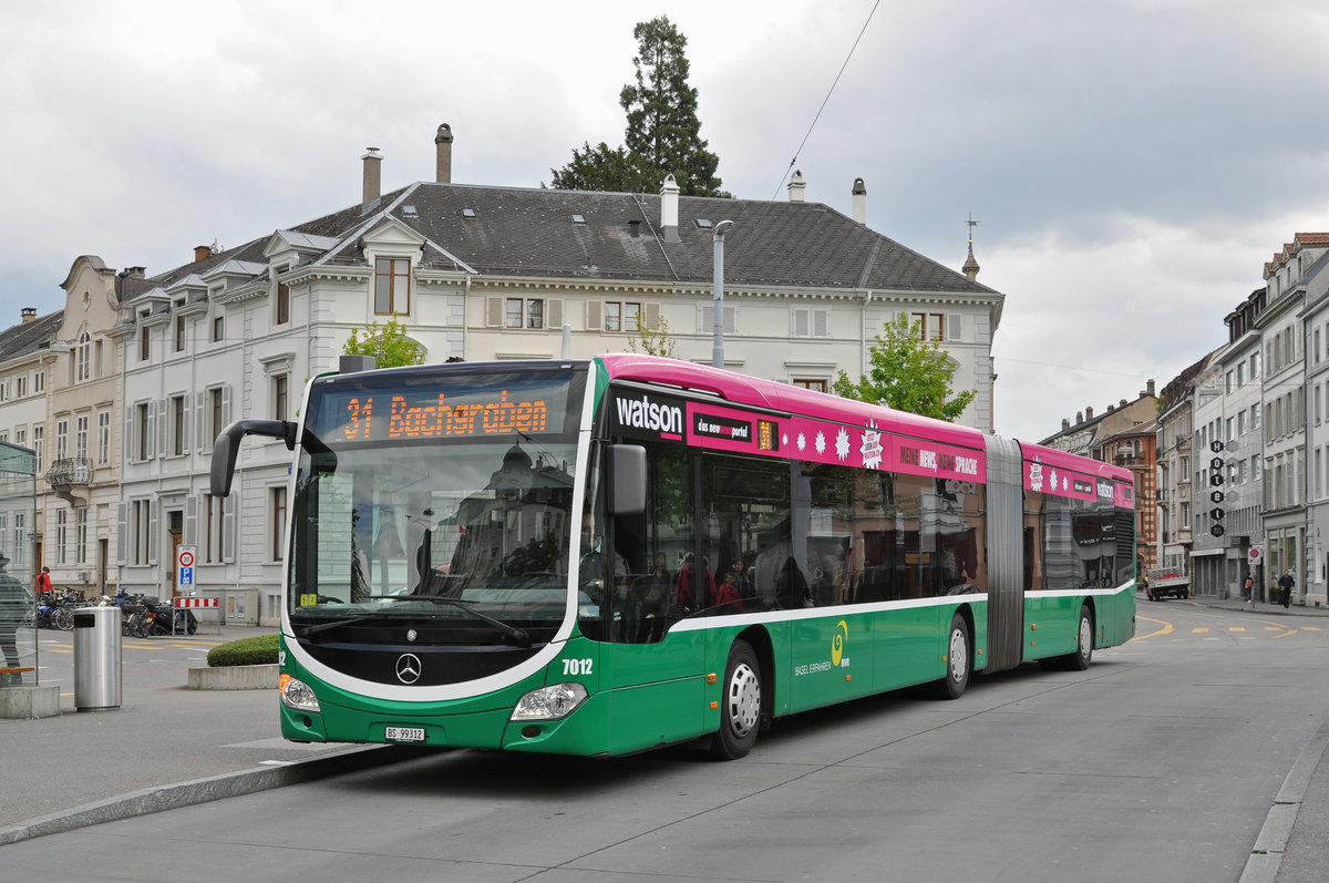 Mercedes Citaro 7012, auf der Linie 31, bedient die Haltestelle am Wettsteinplatz. Die Aufnahme stammt vom 17.05.2016.