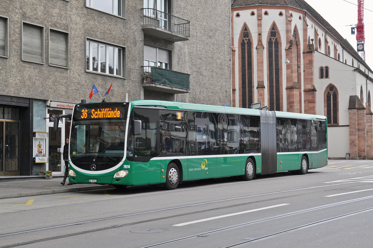Mercedes Citaro 7014, auf der Linie 36, bedient die Haltestelle Universitätsspital. Die Aufnahme stammt vom 24.05.2016.