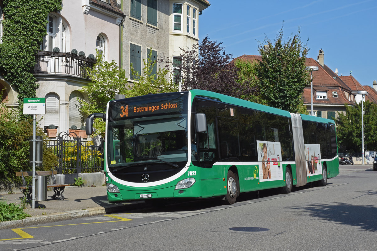 Mercedes Citaro 7022, auf der Linie 34, bedient die Haltestelle Rütimeyerplatz. Die Aufnahme stammt vom 27.08.2019.