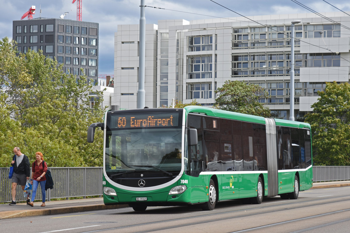 Mercedes Citaro 7049, auf der Linie 50, fährt Richtung Haltestelle Brausebad. Die Aufnahme stammt vom 23.09.2018.