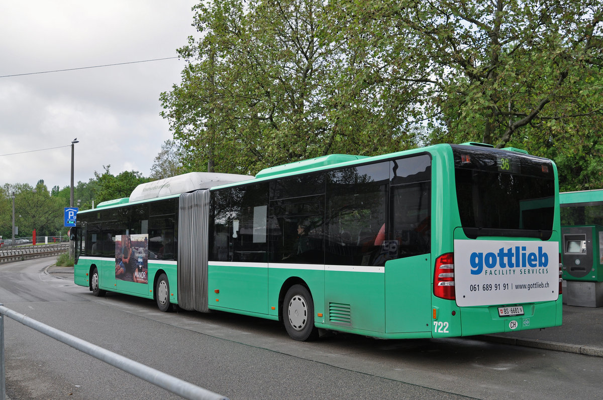 Mercedes Citaro 722, auf der Linie 36, bedient die Haltestelle St. Jakob. Die Aufnahme stammt vom 14.05.2016.