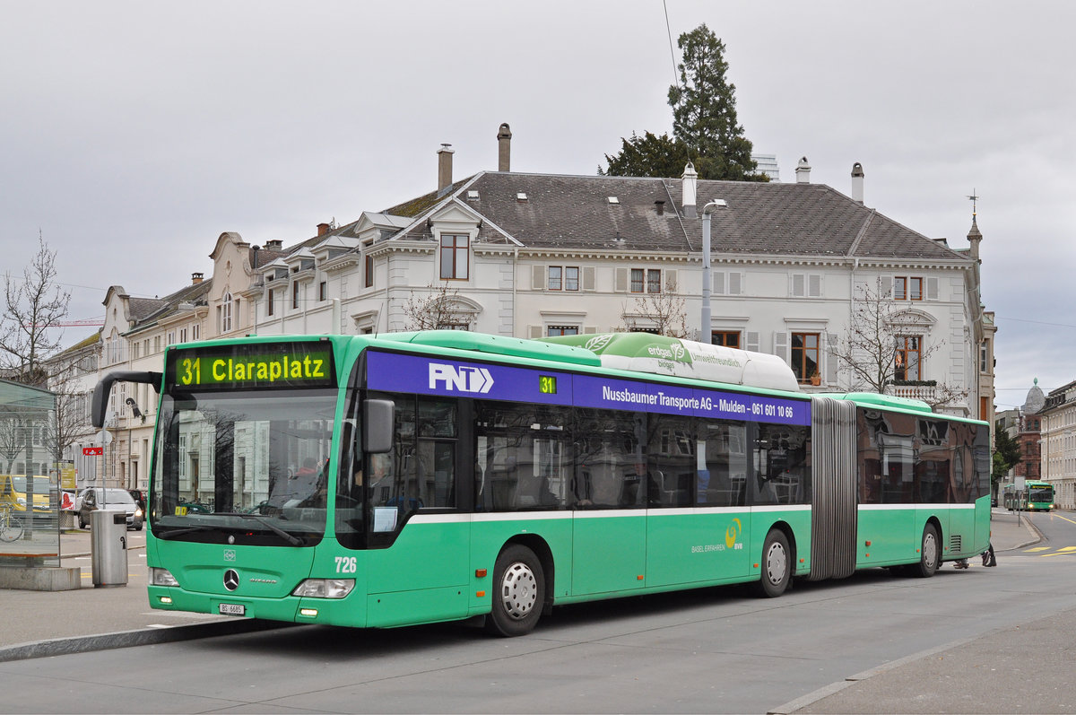 Mercedes Citaro 726, auf der Linie 31 bedient die Haltestelle Wettsteinplatz. Die Aufnahme stammt vom 01.01.2018.