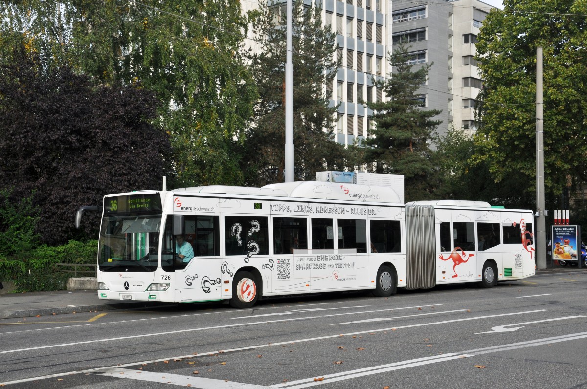 Mercedes Citaro 726 mit der energieschweiz.ch Werbung auf der Linie 36 bedient die Haltestelle Badischer Bahnhof.Die Aufnahme stammt vom 19.09.2014.