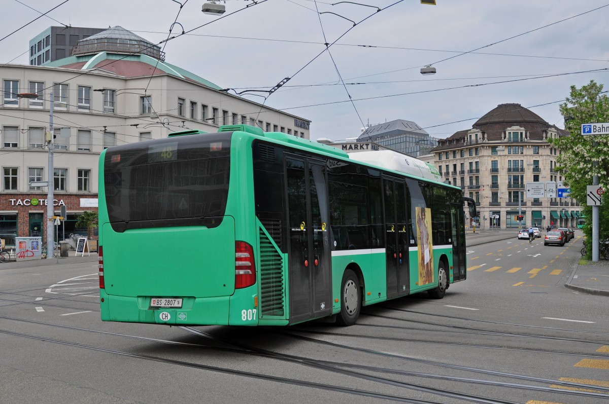 Mercedes Citaro 807 auf der Linie 48 fährt zur Endstation am Bahnhof SBB. Die Aufnahme stammt vom 16.05.2015.