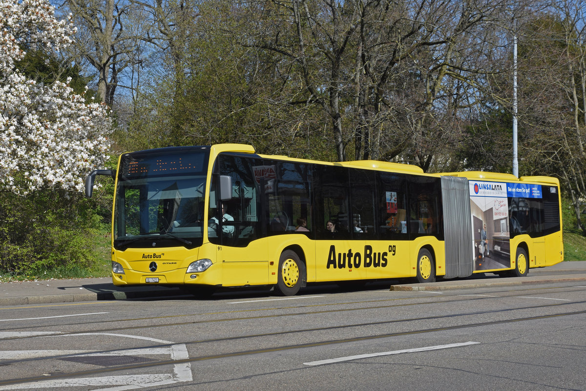 Mercedes Citaro 91 der AAGL, auf der Linie 80, fährt am St. Alban Tor vorbei Richtung Endstation am Aeschenplatz. Die Aufnahme stammt vom 29.03.2019.
