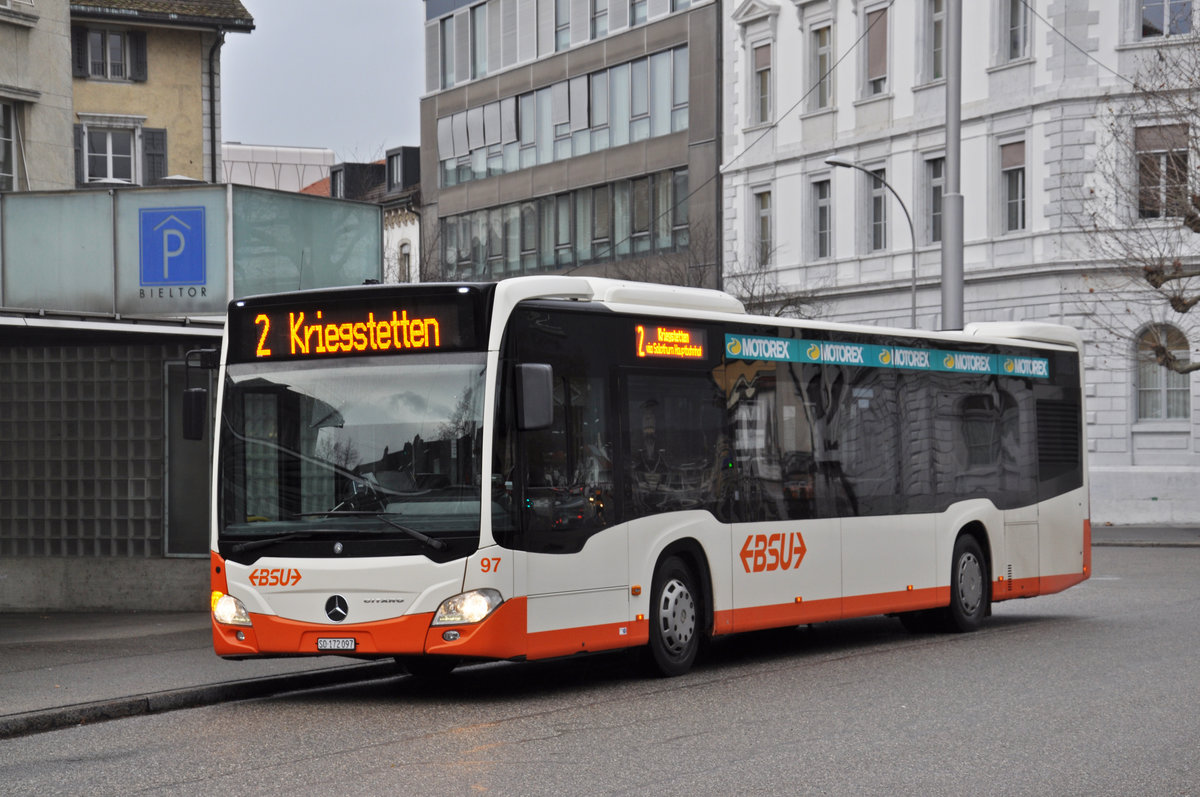 Mercedes Citaro 97, auf der Linie 2, bedient die Haltestelle beim Amthausplatz. Die Aufnahme stammt vom 09.12.2019.