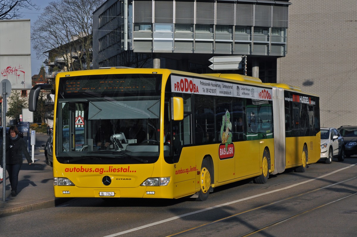 Mercedes Citaro der AAGL mit der Betriebsnummer 93 am Aeschenplatz. Die Aufnahme stammt vom 03.02.2014.