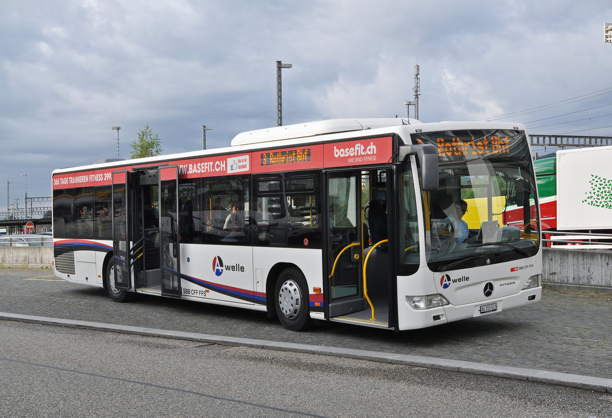 Mercedes Citaro AG 355 523, auf der Linie 3, wartet beim Bahnhof Zofingen. Die Aufnahme stammt vom 09.08.2016.
