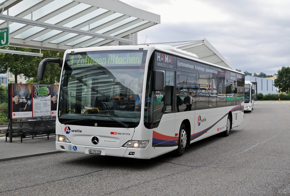 Mercedes Citaro AG 370 315, auf der Linie 1, verlässt den Bahnhof Zofingen. Die Aufnahme stammt vom 09.08.2016.