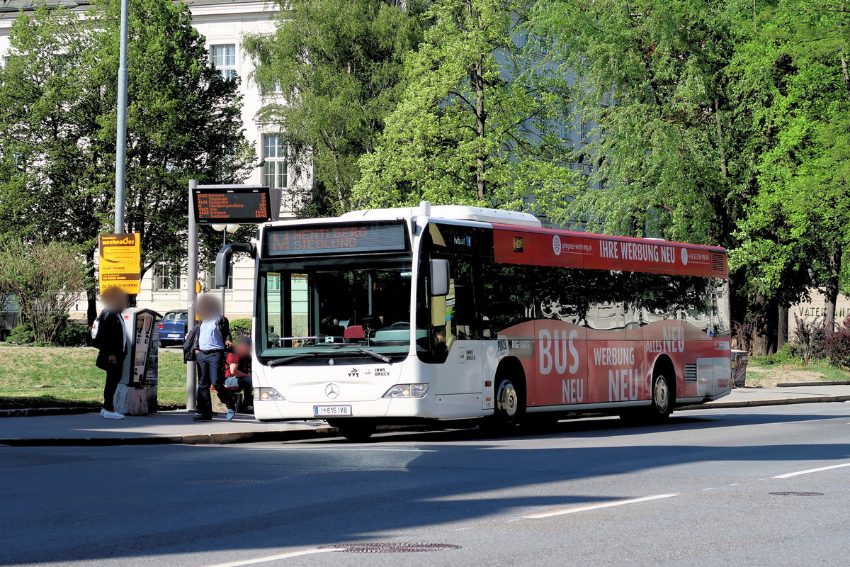 Mercedes Citaro Facelift der Innsbrucker Verkehrsbetriebe Bus Nr. 615 als Linie M an der Haltestelle Studentenhaus/Chirurgie in Innsbruck. aufgenommen 30.4.2018.