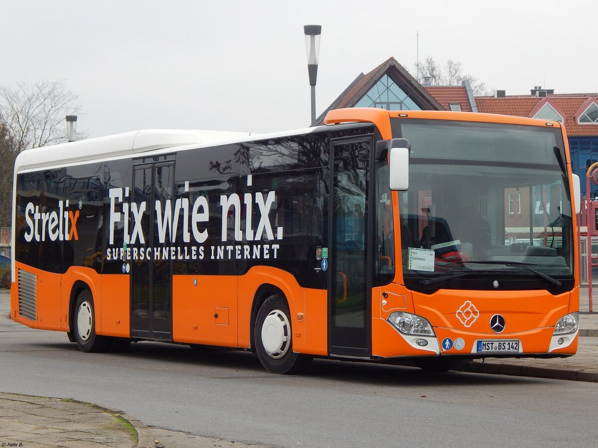 Mercedes Citaro III von Becker-Strelitz Reisen aus Deutschland in Neubrandenburg am 23.11.2019