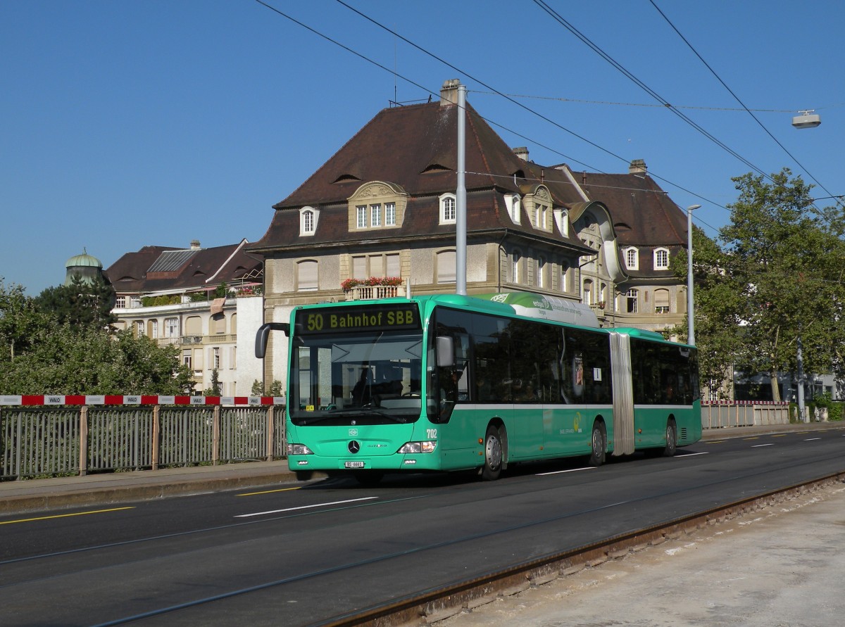 Mercedes Citaro mit der Betriebsnummer 702 auf der Linie 50 auf dem Weg zum Bahnhof SBB. Die Aufnahme stammt vom 16.08.2013.