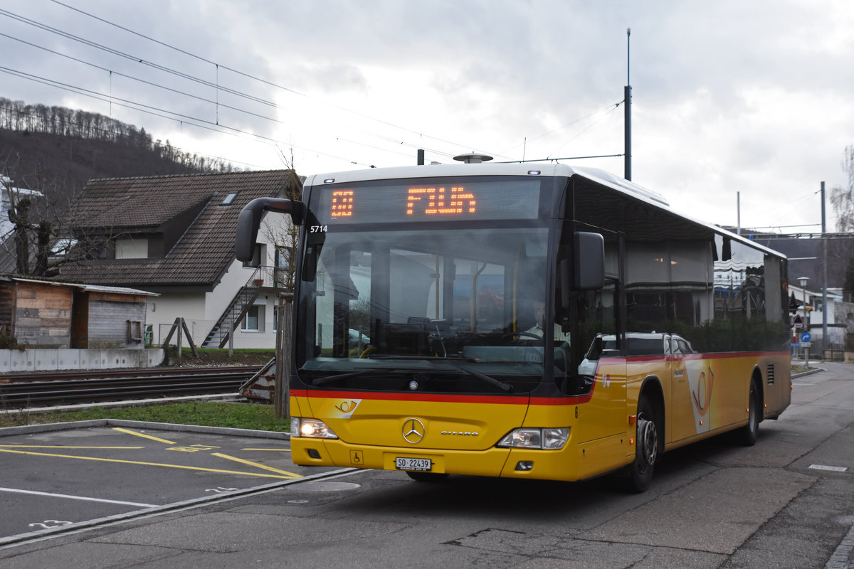 Mercedes Citaro der Post, auf der Linie 60, fährt zur Haltestelle in Ettingen. Die Aufnahme stammt vom 22.12.2018.