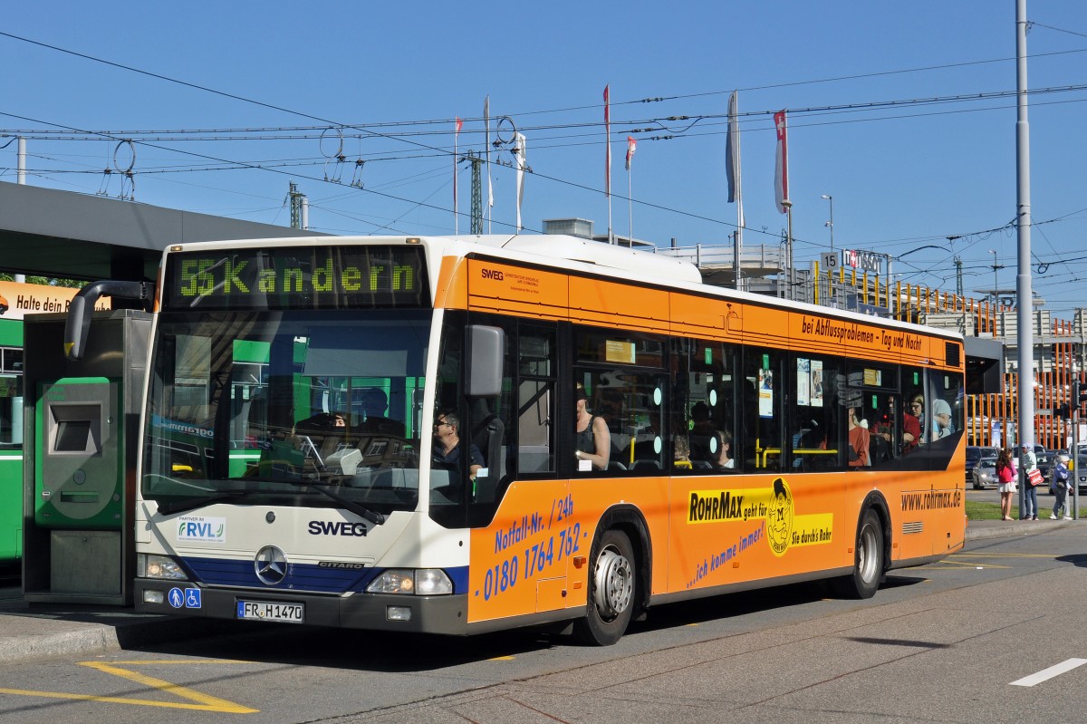 Mercedes Citaro von SWEG auf der Linie 55 bedient die Haltestelle am Badischen Bahnhof. Die Aufnahme stammt vom 24.06.2015.