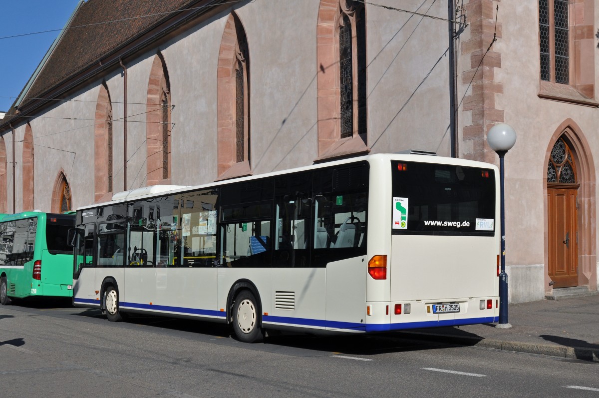 Mercedes Citaro von SWEG auf der Linie 55 bedient die Haltestelle am Claraplatz. Die Aufnahme stammt vom 24.06.2015.