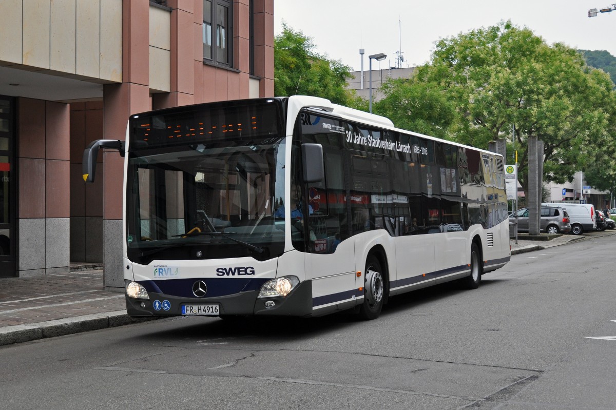 Mercedes Citaro von SWEG auf der Linie 7 fährt zum Senigaliplatz. Die Aufnahme stammt vom 19.08.2015.