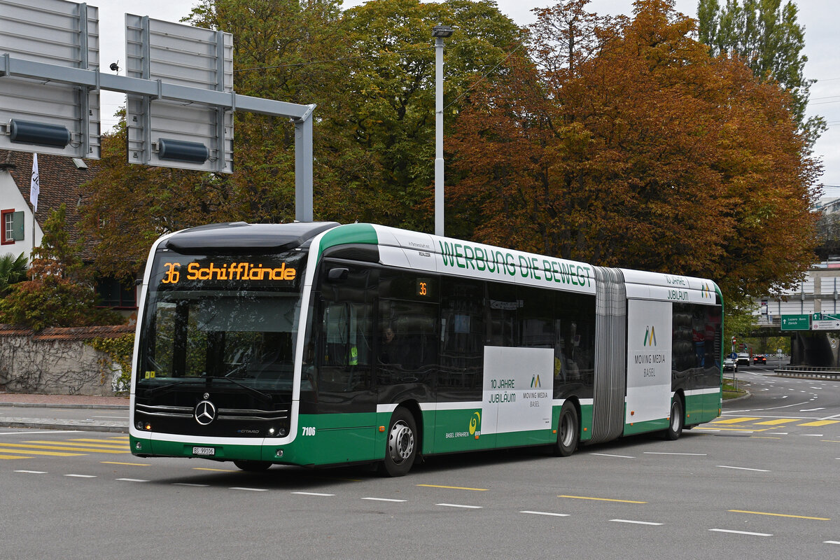 Mercedes eCitaro 7106, auf der Linie 36, f�hrt am 26.10.2026 bei der Haltestelle St. Jakob ein. Aufnahme Basel.