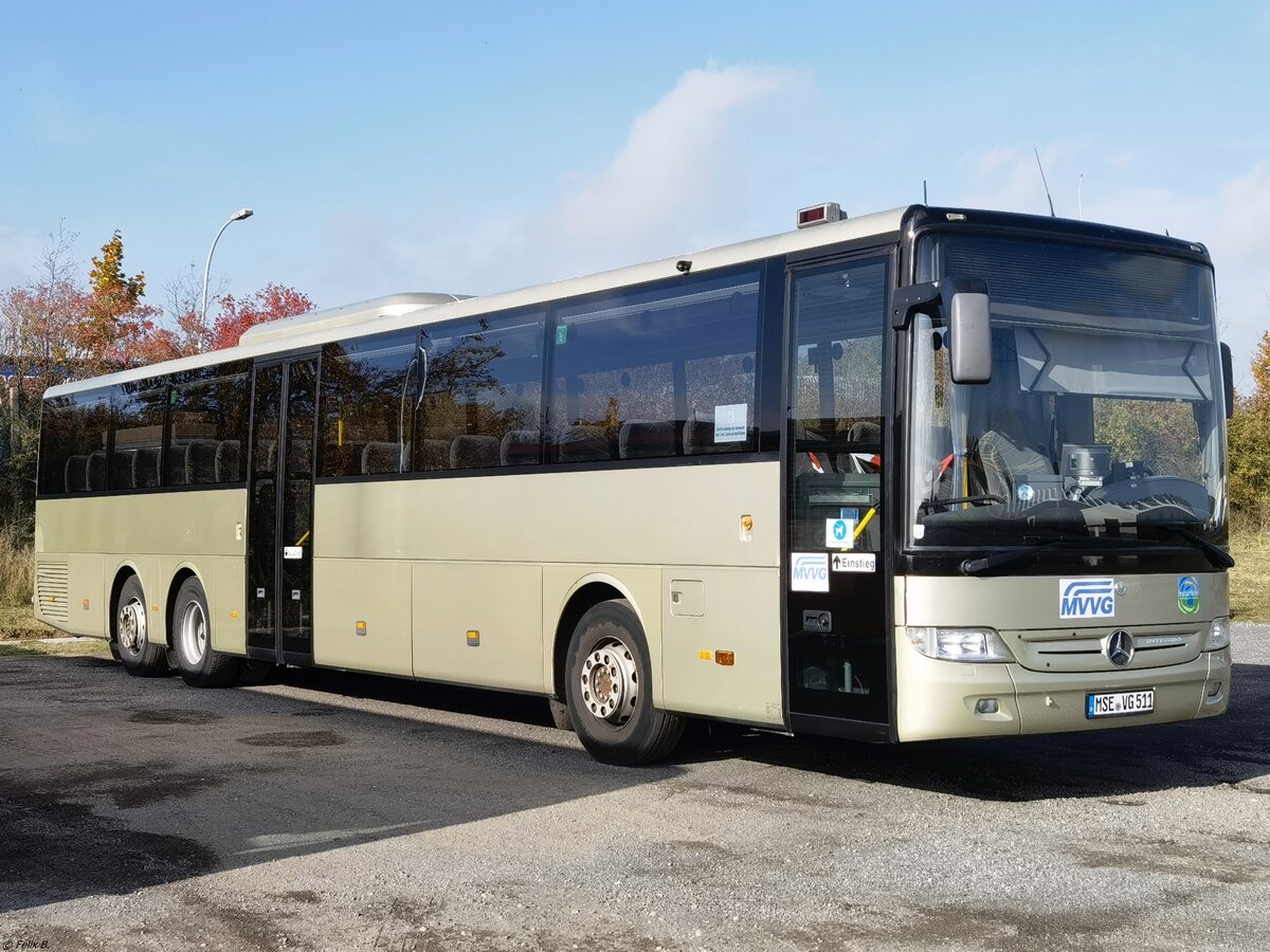 Mercedes Integro der MVVG (ex ÖBB-Postbus) in Röbel am 22.10.2022