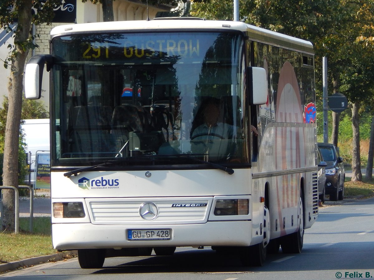 Mercedes Integro von Regionalbus Rostock in Güstrow am 13.09.2016