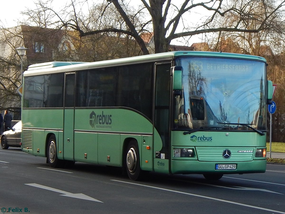 Mercedes Integro von Regionalbus Rostock in Güstrow am 24.11.2016