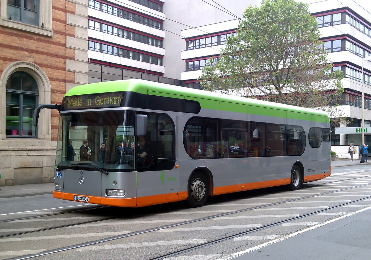 Mercedes Irvine Citaro. Aufgenommen in Hannover während der Tram und Bus Parade anlässlich der 125 Jahr Feier der Üstra Hannover. Aufnahme vom 25.05.2017