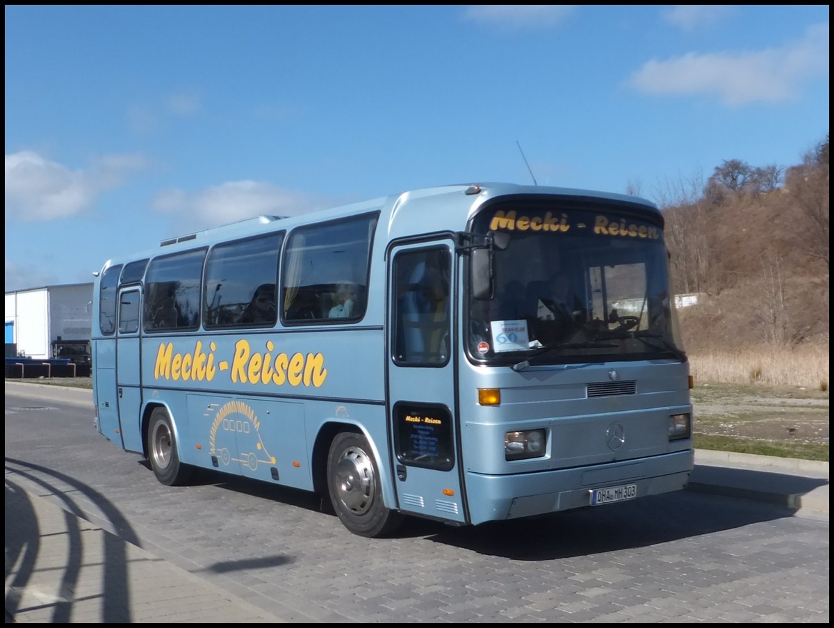 Mercedes O 303 von Mecki-Reisen aus Deutschland im Stadthafen Sassnitz an 20.04.2013 