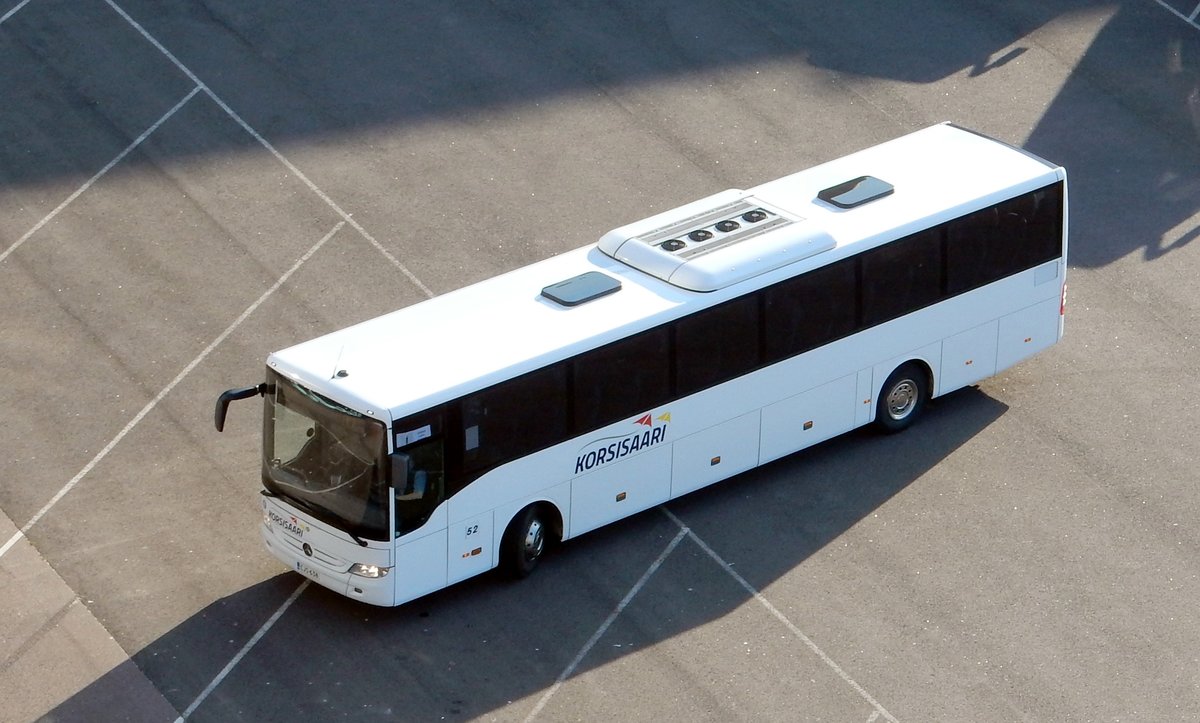 Mercedes Reisebus am 17.05.18 im Hafen von Helsinki