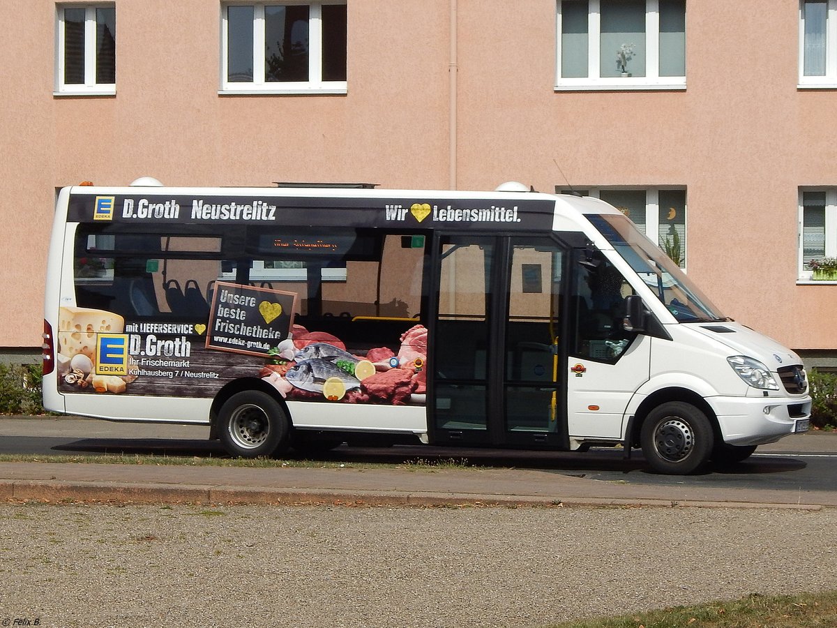Mercedes Sprinter von Becker-Strelitz Reisen aus Deutschland in Neustrelitz am 26.07.2018