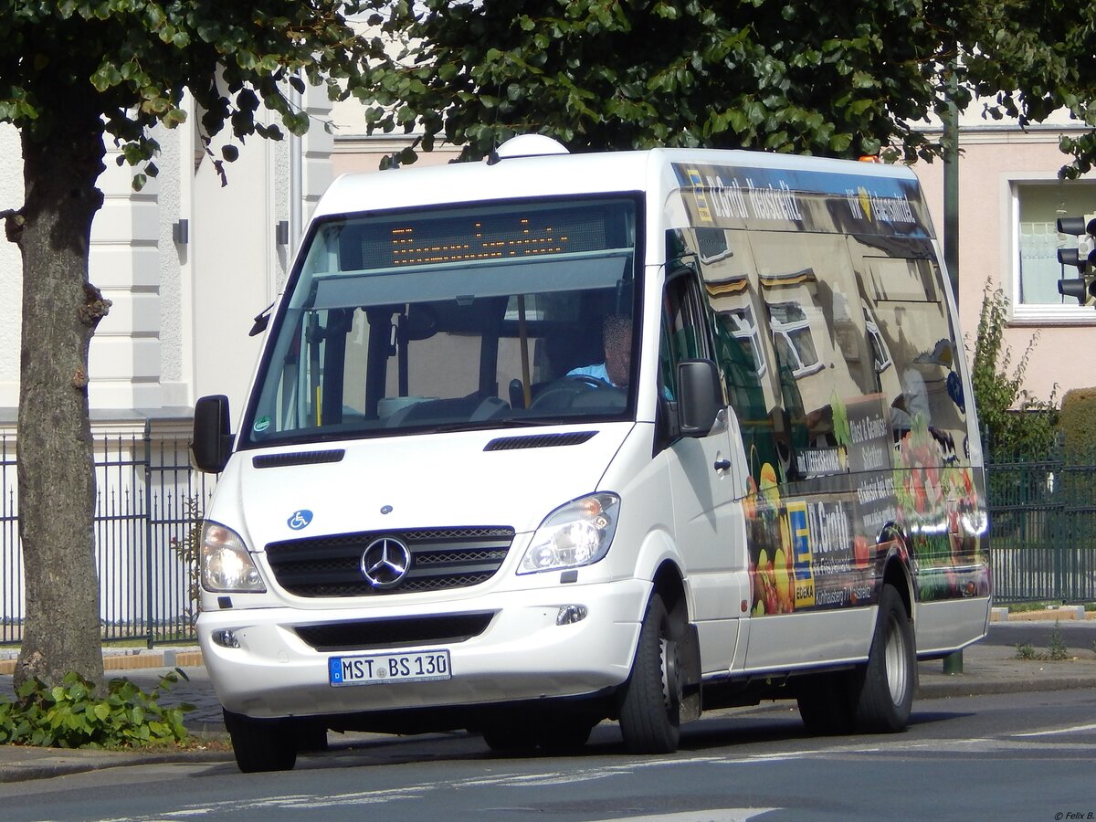 Mercedes Sprinter von Becker-Strelitz Reisen aus Deutschland in Neustrelitz am 15.09.2019