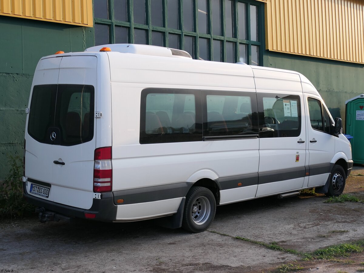 Mercedes Sprinter von Becker-Strelitz Reisen aus Deutschland in Mirow am 11.09.2021