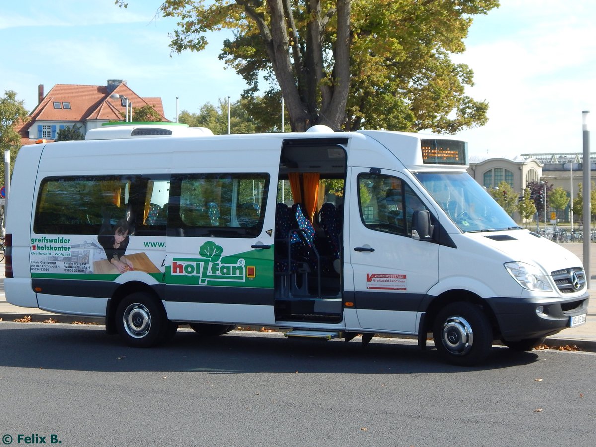 Mercedes Sprinter der Verkehrsbetrieb Greifswald-Land GmbH in Greifswald am 16.09.2016
