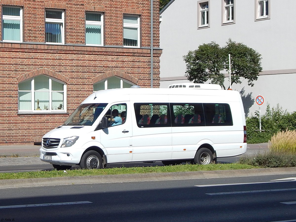 Mercedes Sprinter der VVR in Stralsund am 25.08.2017