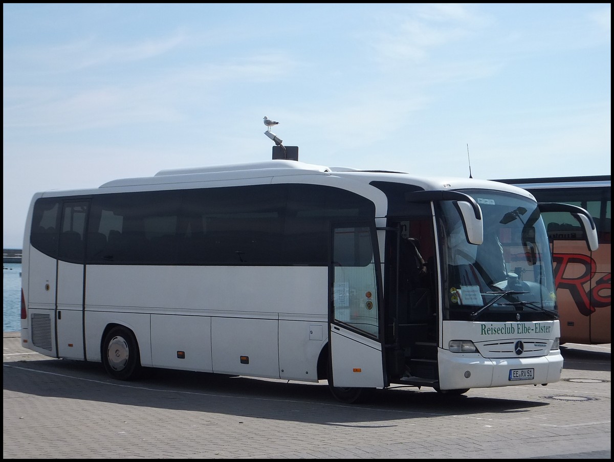 Mercedes Tourino vom Reiseclub Elbe-Elster aus Deutschland im Stadthafen Sassnitz am 27.05.2013