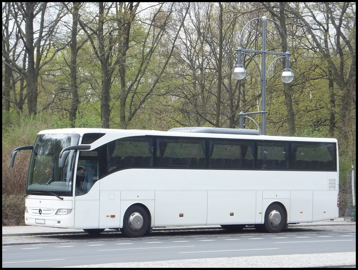 Mercedes Tourismo aus Deutschland in Berlin am 25.04.2013