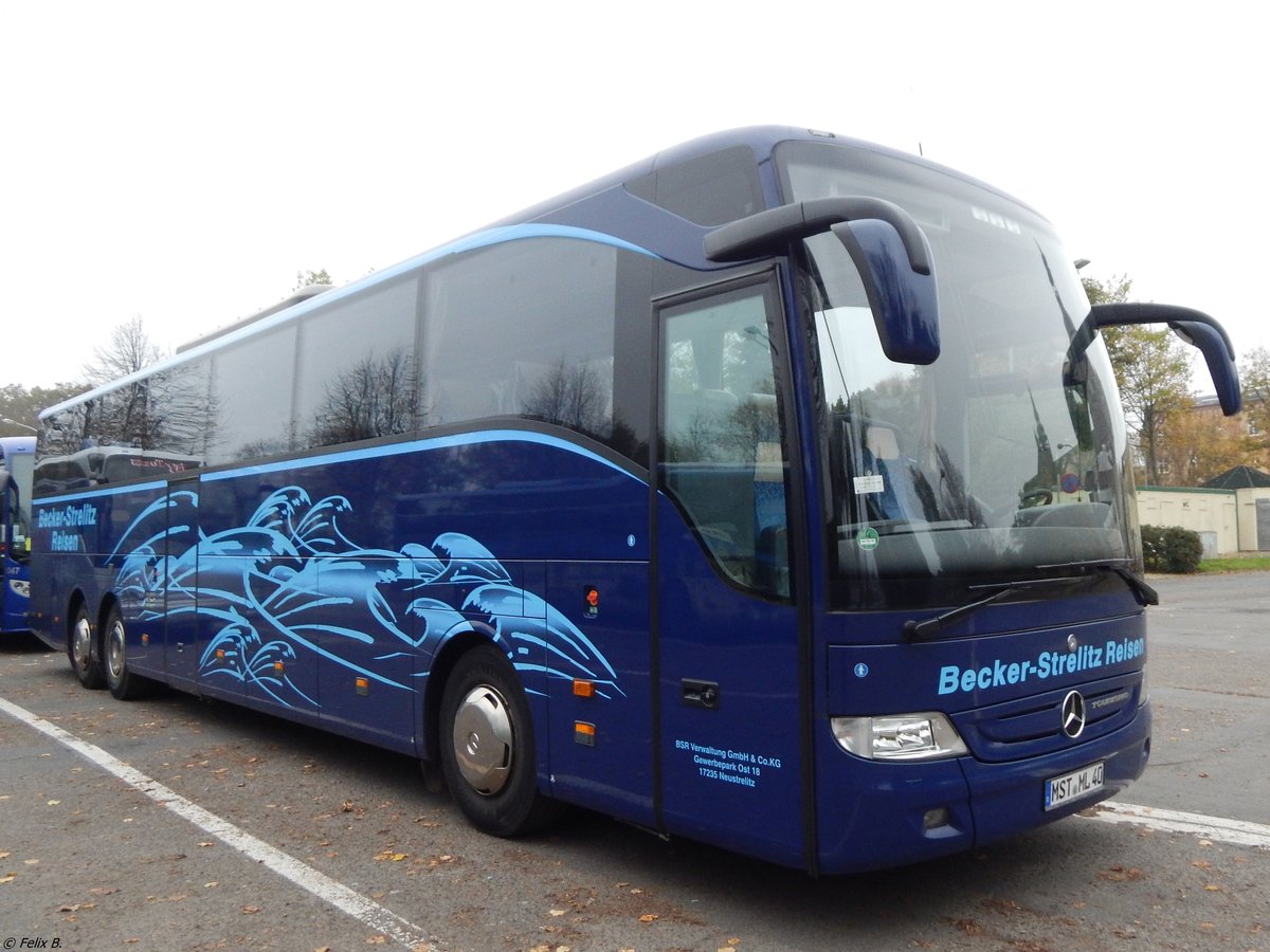 Mercedes Tourismo von Becker-Strelitz-Reisen aus Deutschland in Stralsund am 29.10.2014