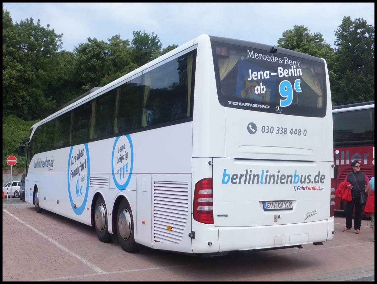 Mercedes Tourismo von BerlinLinienBus aus Deutschland im Stadthafen Sassnitz am 28.06.2014