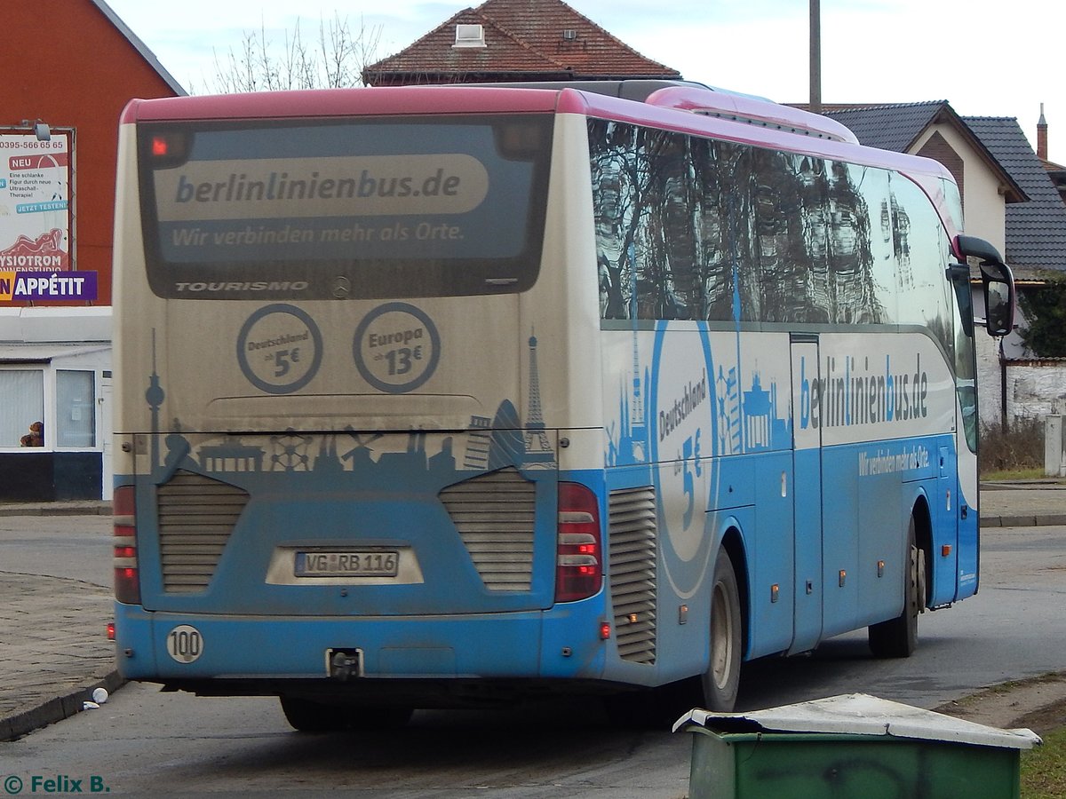 Mercedes Tourismo von BerlinLinienBus/URB in Neubrandenburg am 19.11.2016