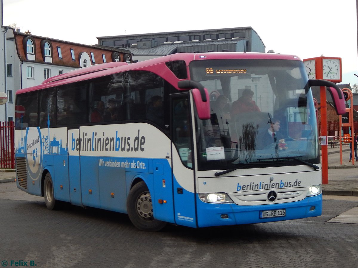 Mercedes Tourismo von BerlinLinienBus/URB in Neubrandenburg am 19.11.2016
