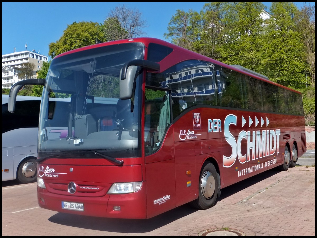 Mercedes Tourismo von Der Schmidt aus Deutschland im Stadthafen Sassnitz am 03.05.2014