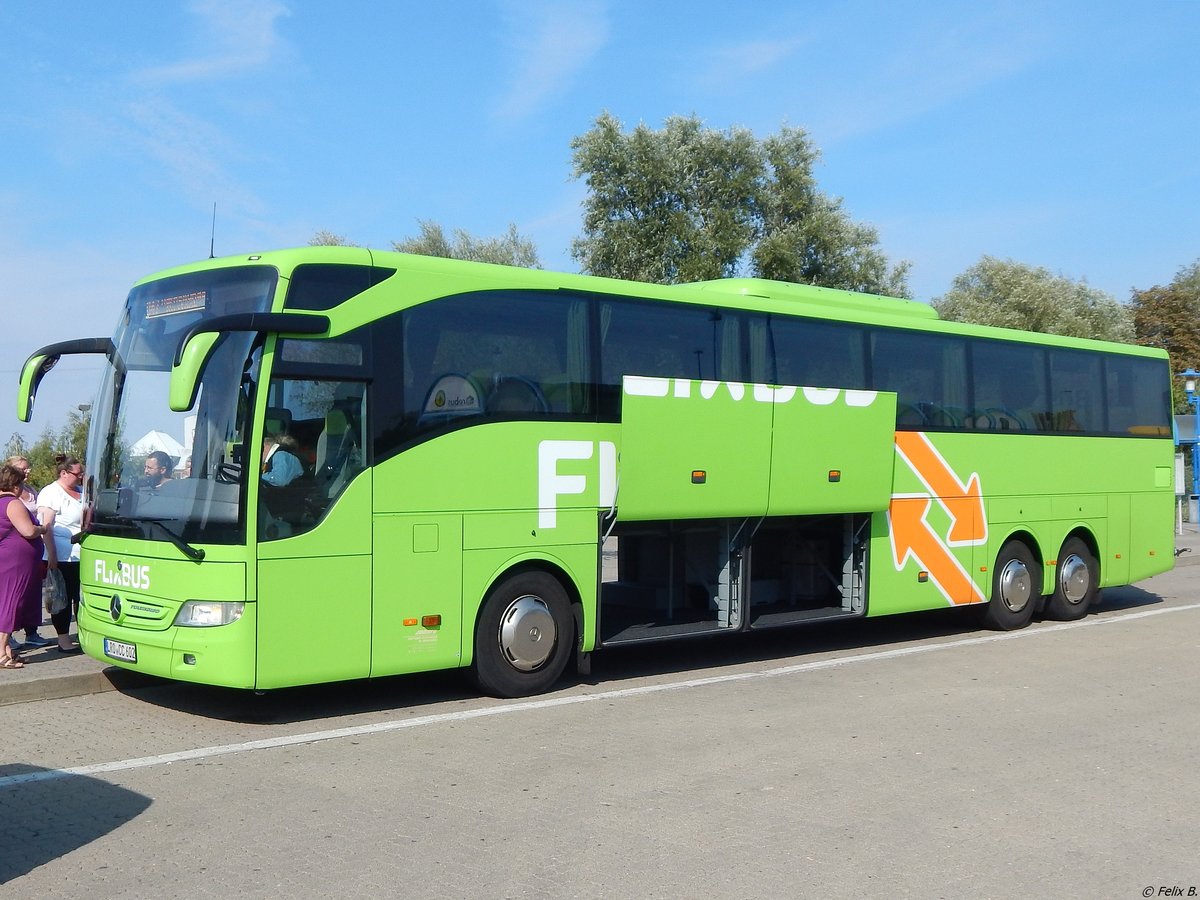 Mercedes Tourismo von Flixbus/Joost's aus Deutschland in Rostock am 19.08.2018