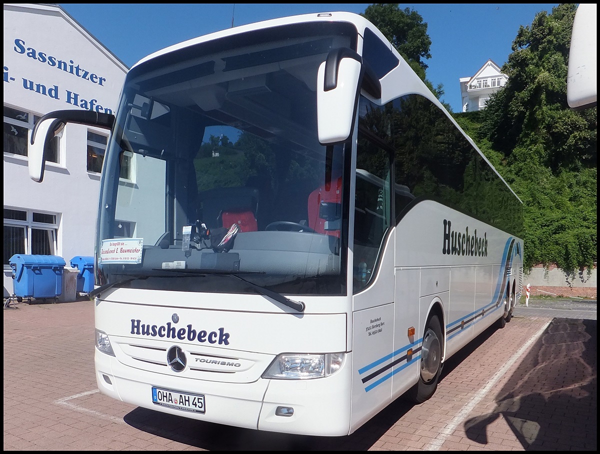 Mercedes Tourismo von Huschebeck aus Deutschland im Stadthafen Sassnitz am 11.08.2013
