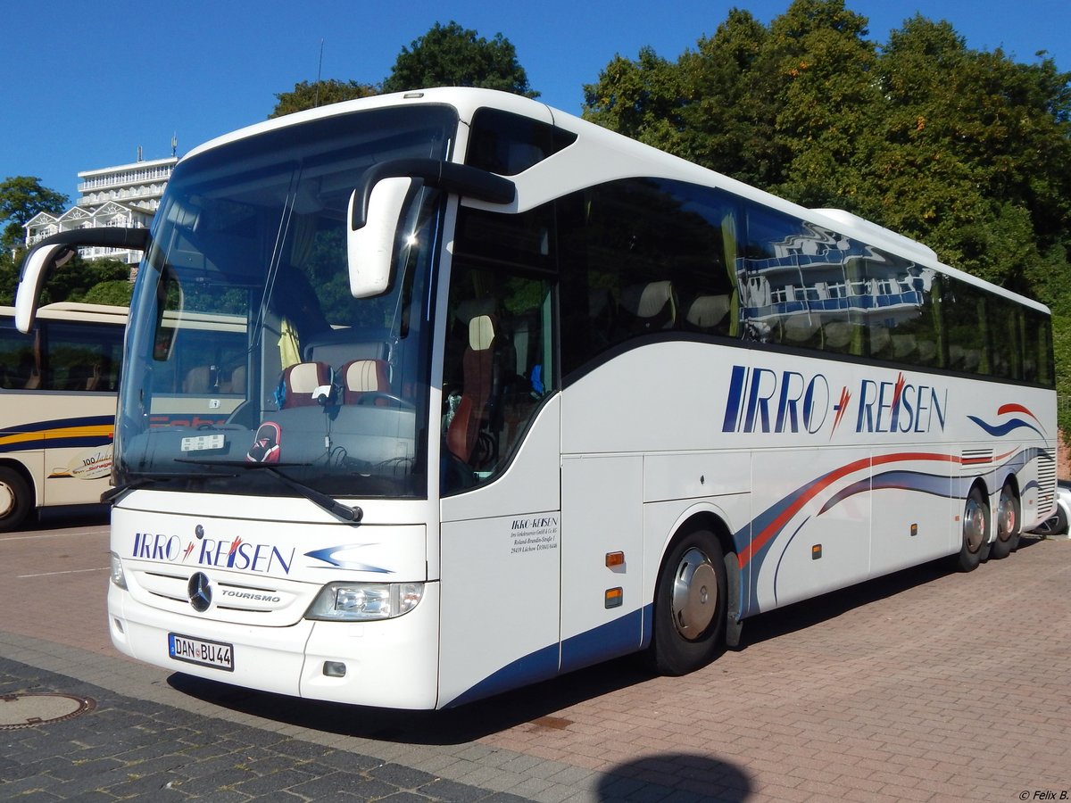 Mercedes Tourismo von Irro-Reisen aus Deutschland im Stadthafen Sassnitz am 10.09.2016